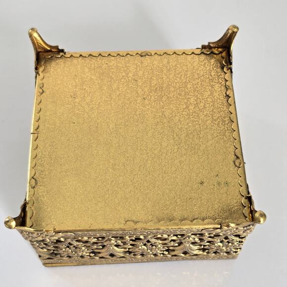 Vintage Ormolu Gold Filigree Jewelry Casket Beveled Glass Hollywood Regency - Picture 10 of 12